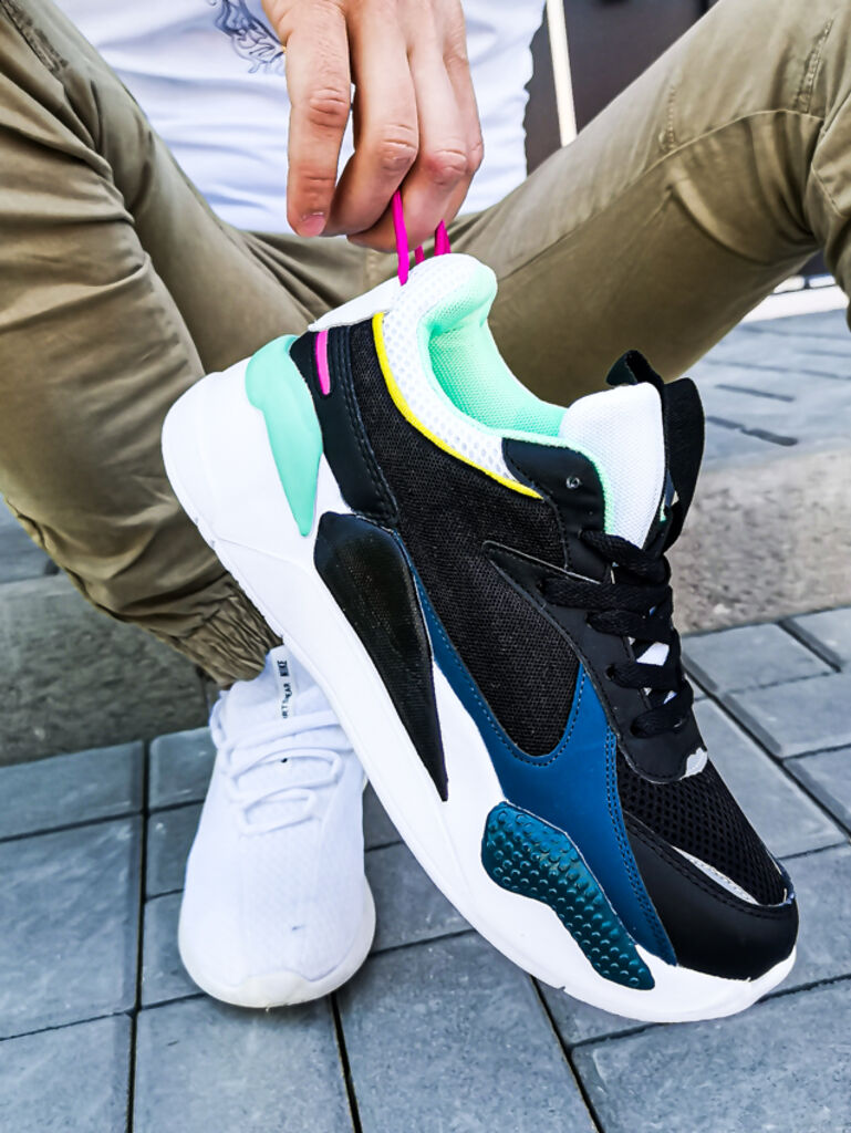 Férfi szabadidőcipő