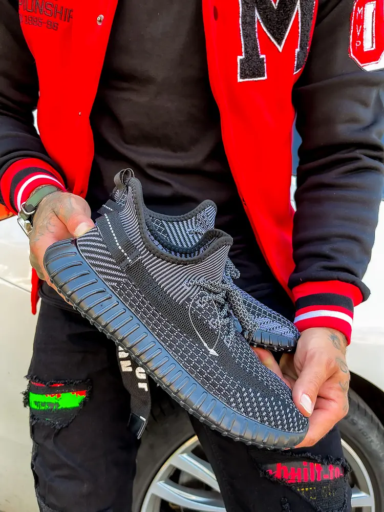 Férfi zoknis sportcipő