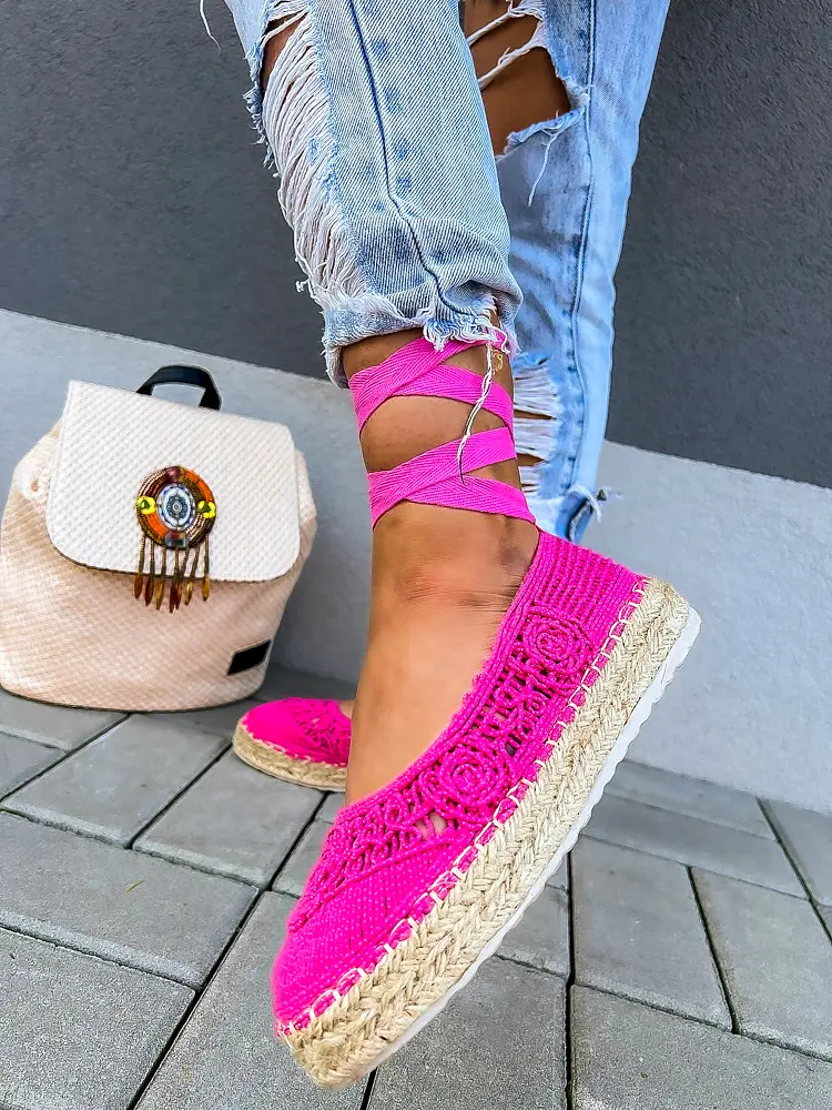 Felkötős mokaszín ZALIYA