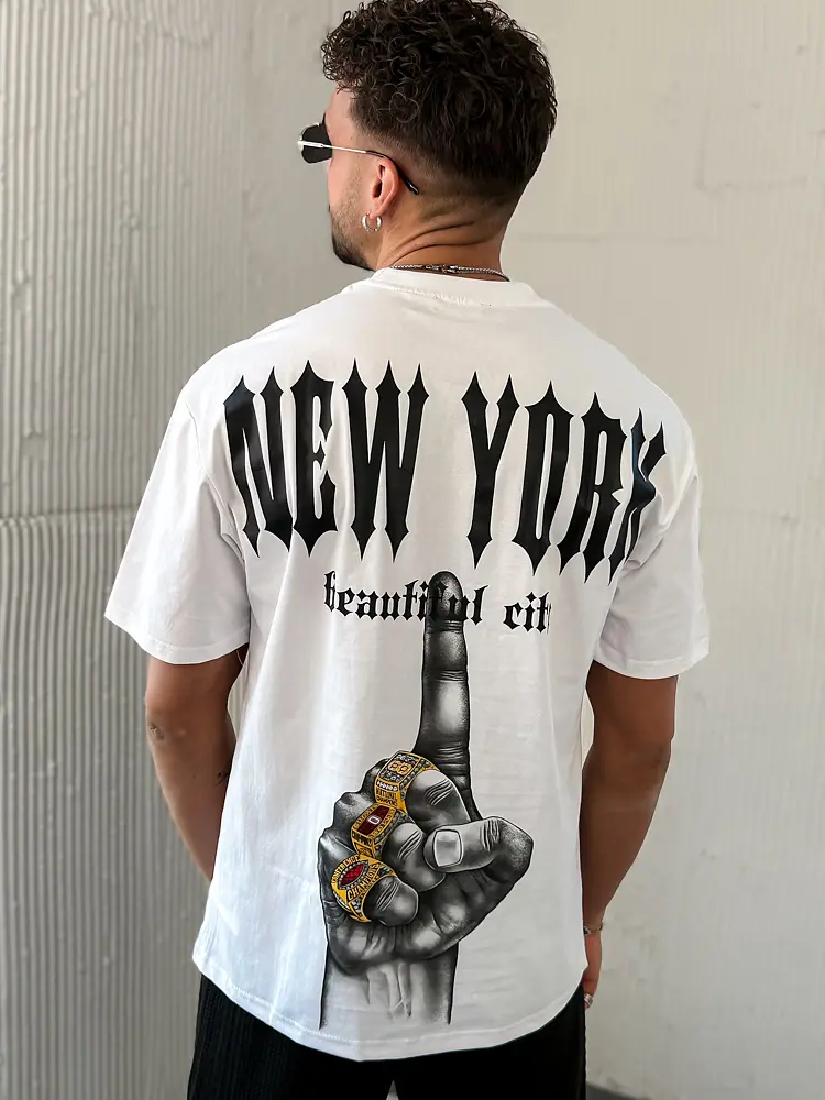 Nyomtatott mintás fehér póló