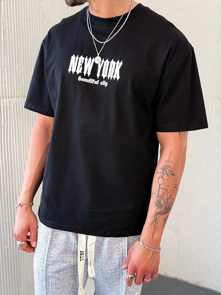 Nyomtatott mintás fekete póló - next