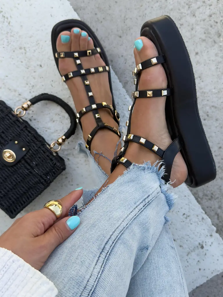 Platform szandál arany színű nitekkel SOFIA