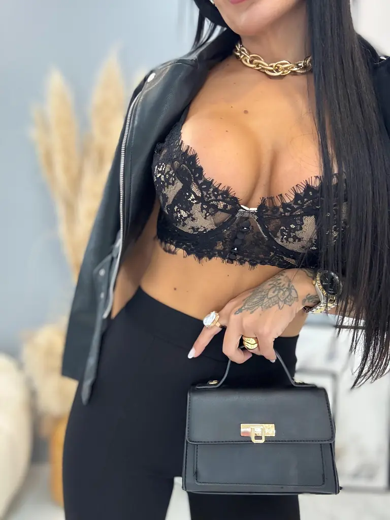 Csipkés top PAMELA - next