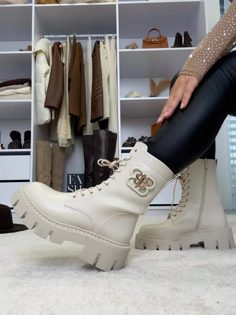 Női magasszárú cipő PELONA - next