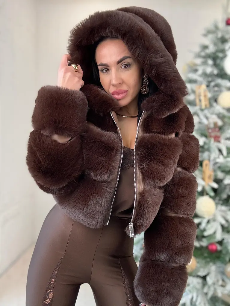 Műszőrmés műbőr kabát kapucnival GIANNA