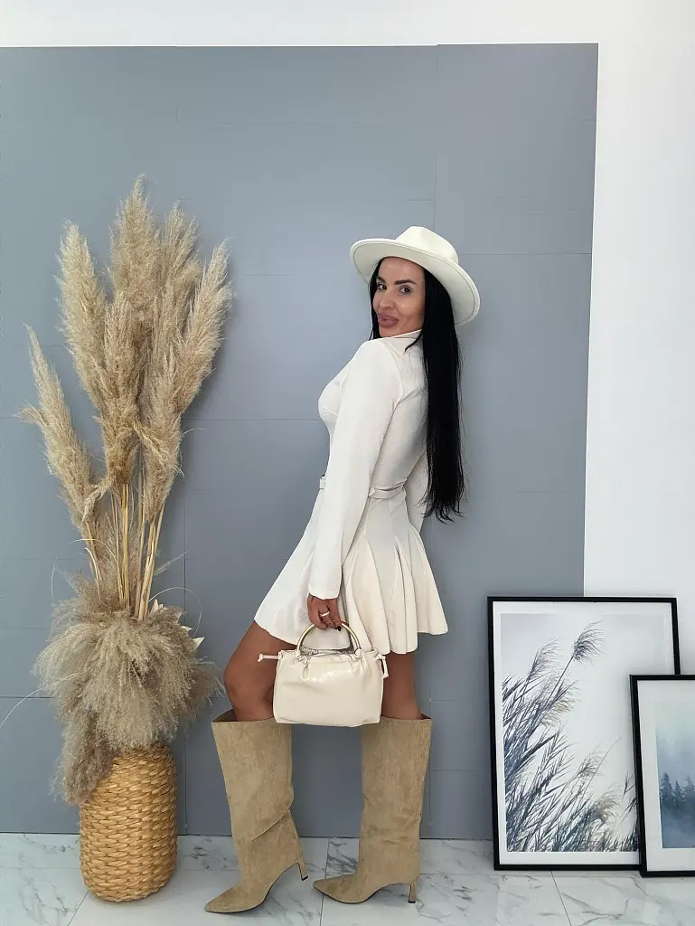 Velúr magasszárú csizma EMMA - next