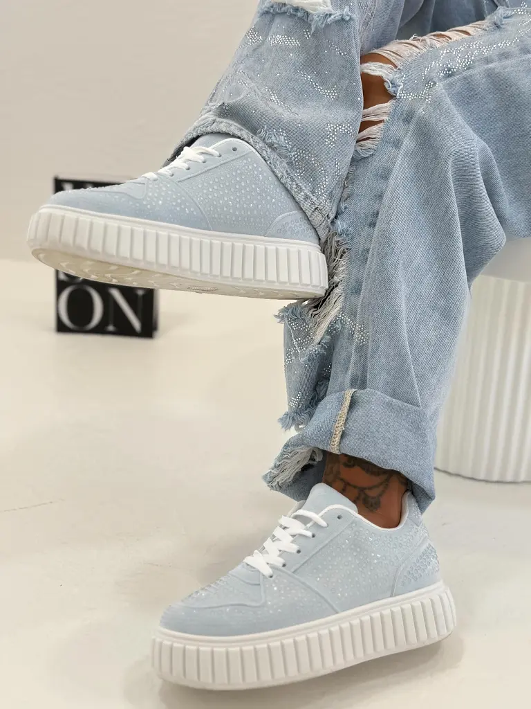 Kövekkel díszített platformos sportcipő BREDA