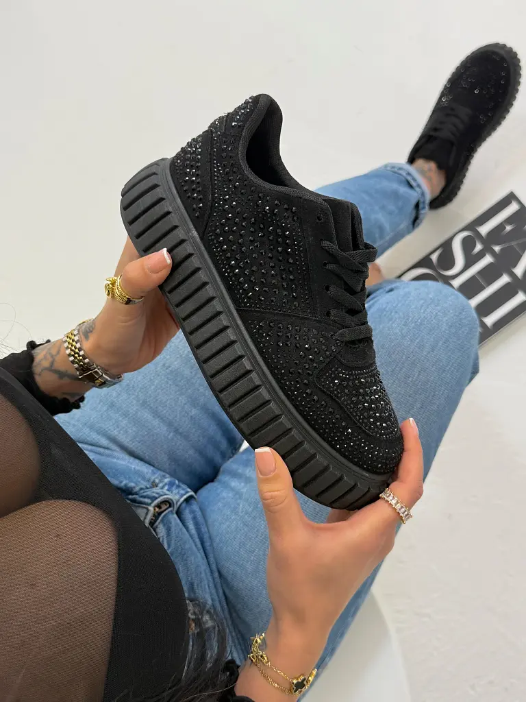 Kövekkel díszített platformos sportcipő BREDA