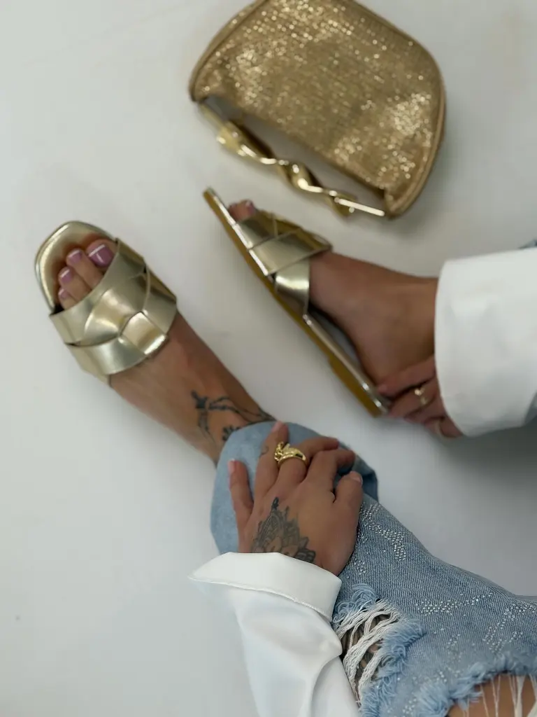 Arany színű női papucs EMELDA - next