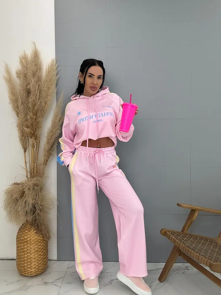 Női kapucnis sportos szabadidő szett OLIVIA - next