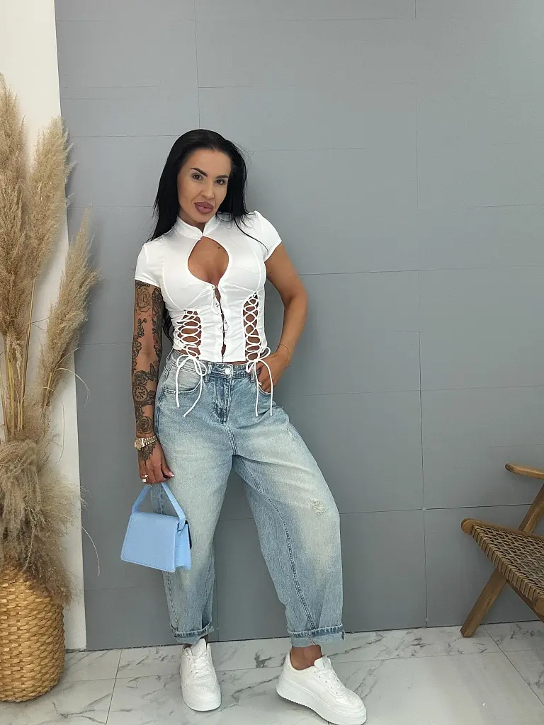 Felső fűzővel az elején AMANA - next