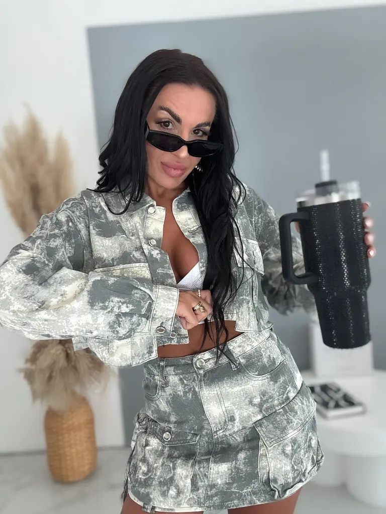 Crop denim kabát márványos effektussal ONYX