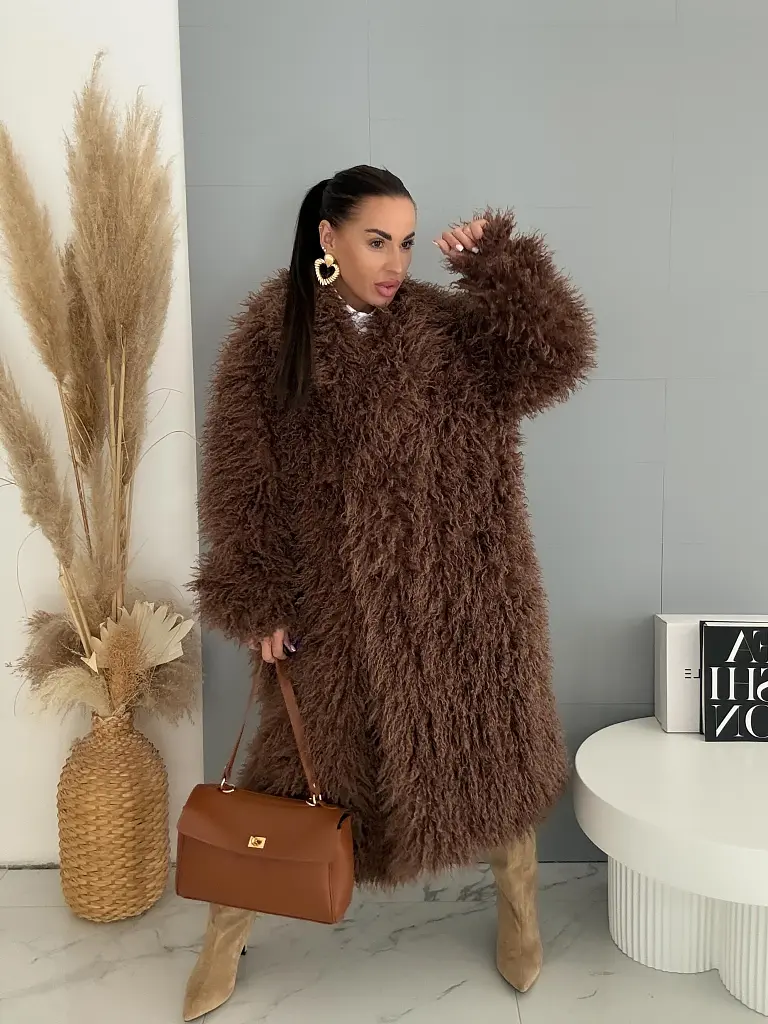 Hosszú téli műszőrme bunda MOCHA