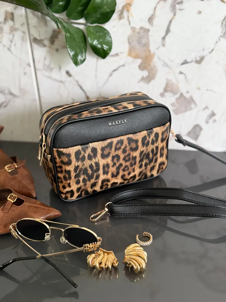 Crossbody táska LEOP